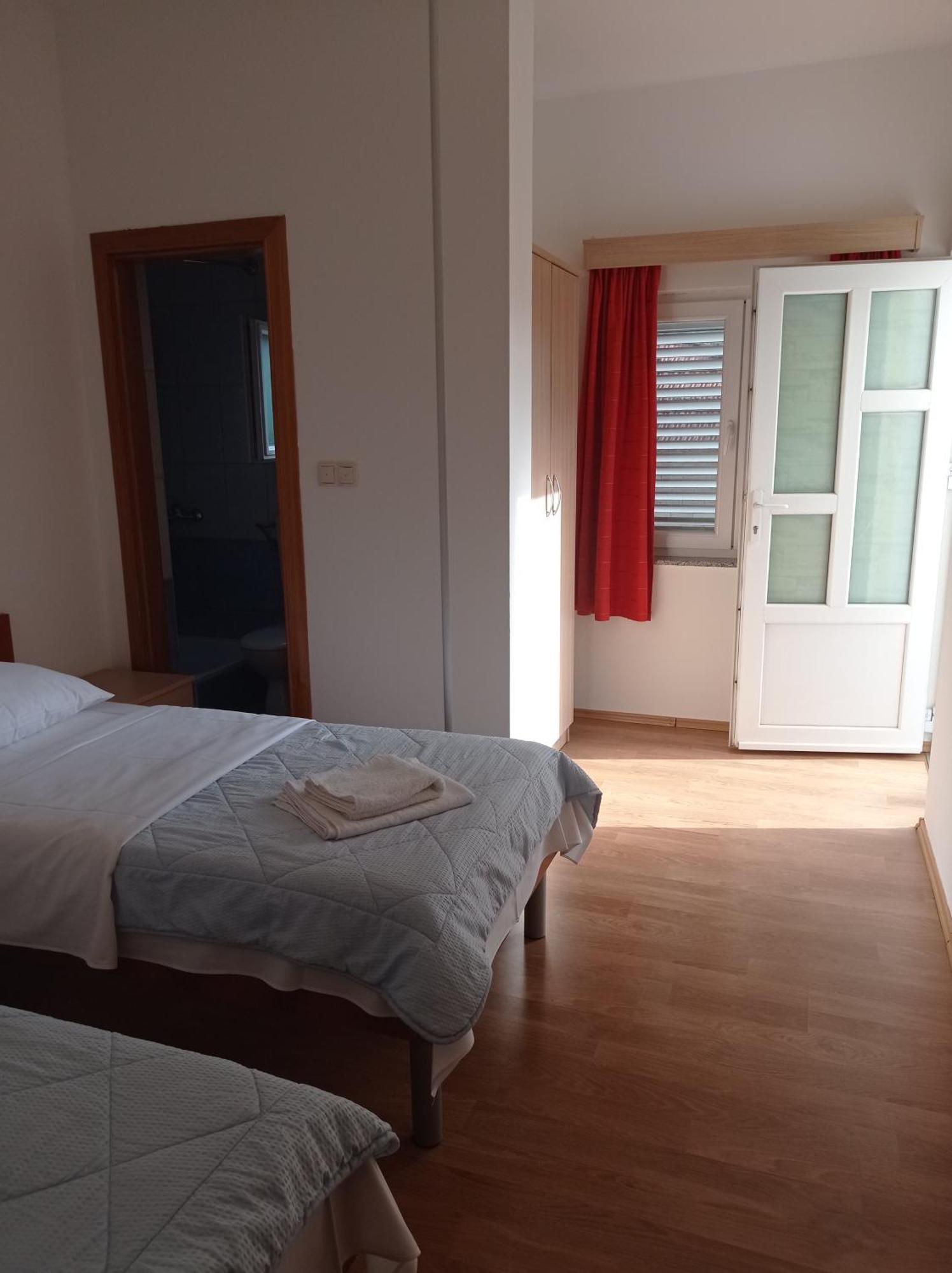 Casa Del Pellegrino M&A - Ostojici Hotel Medjugorje Exterior photo